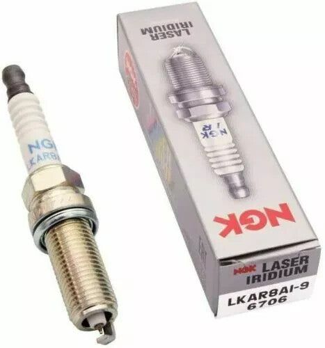 KIT/TAGLIANDO KTM 250 Duke 2017 2020 CASTROL 10W40 FILTRI HIFLO CANDELA NGK