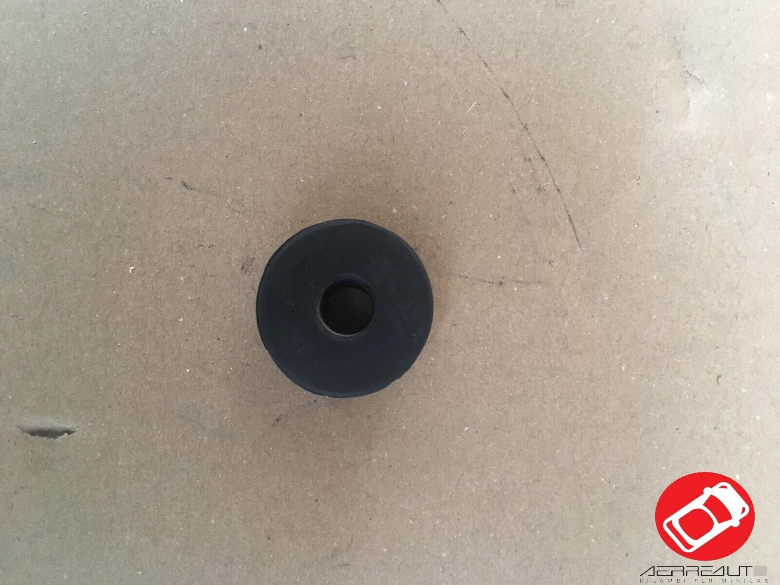 Vendo 1F43 SILENT BLOCK GOMMINO ANTIVIBRANTE RADIATORE AIXAM