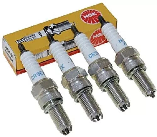 KIT TAGLIANDO YAMAHA/FZ6 FAZER S2 600 3LT CASTROL 10W40 FILTRO OLIO ARIA CANDELE