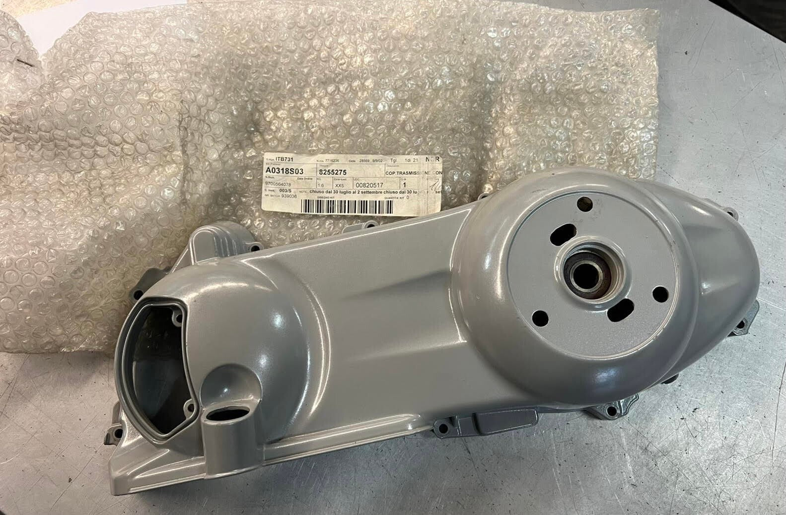 8255275/8403255 COPERCHIO TRASMISSIONE RUNNER VXR 200-125 / HEXAGON 180 AMALFI