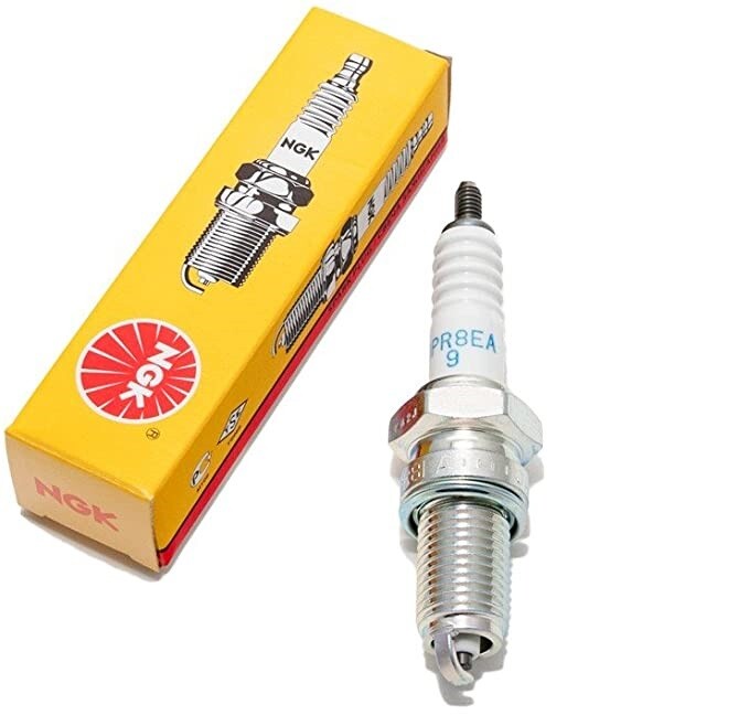 KIT TAGLIANDO HONDA CN/SPAZIO/HEXAGON 250 CASTROL 10W40 FILTRO ARIA CANDELA