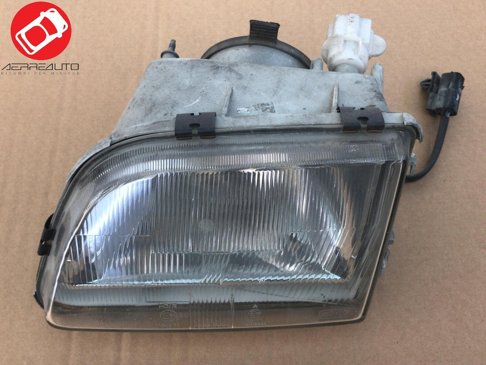 Vendo 0061060 FARO FANALE ANTERIORE SINISTRO LIGIER 162