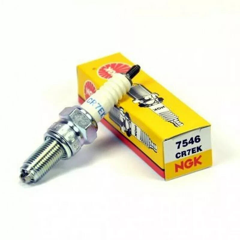 KIT/TAGLIANDO SUZUKI BURGMAN/400 1998 2006 OLIO CASTROL FILTRO OLIO ARIA CANDELA